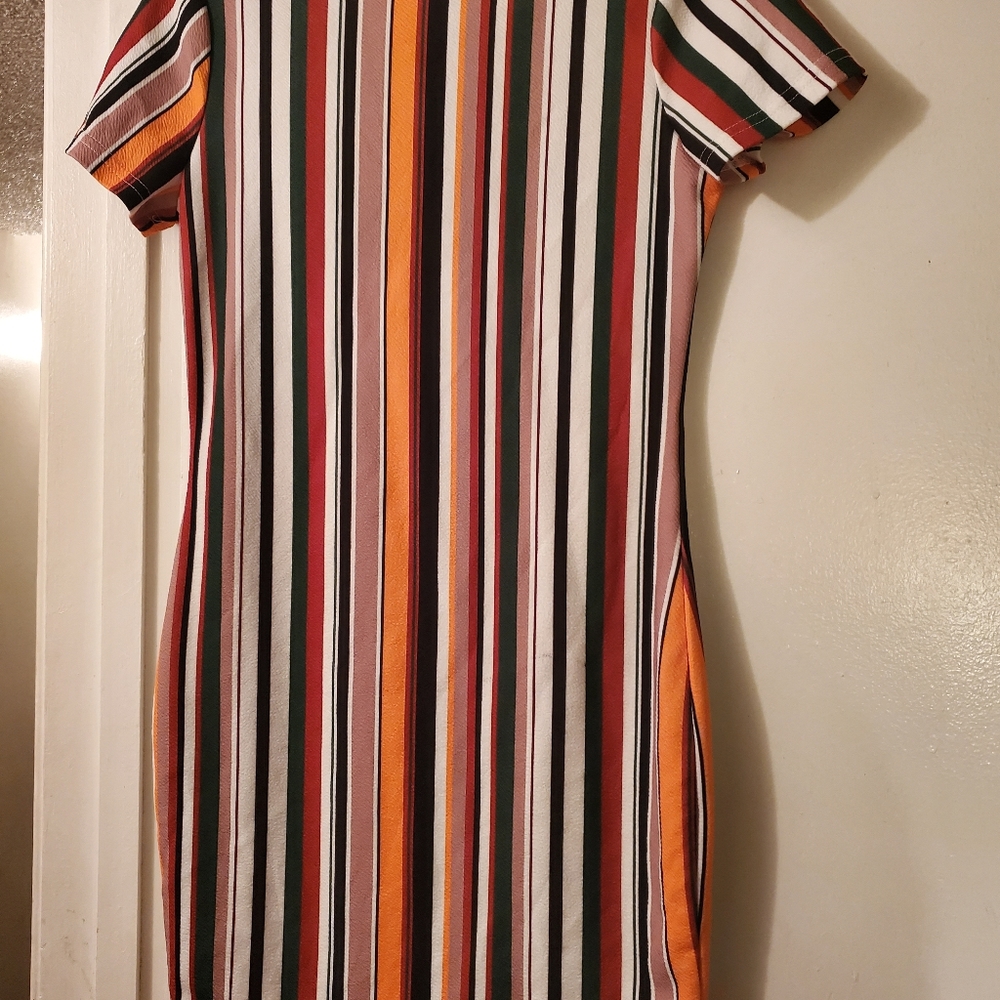 Mini dress - Picture 3 of 3